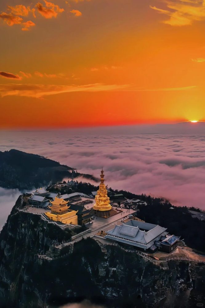 峨眉山一日游最简单三个步骤，峨眉山旅游攻略，详细路线干货