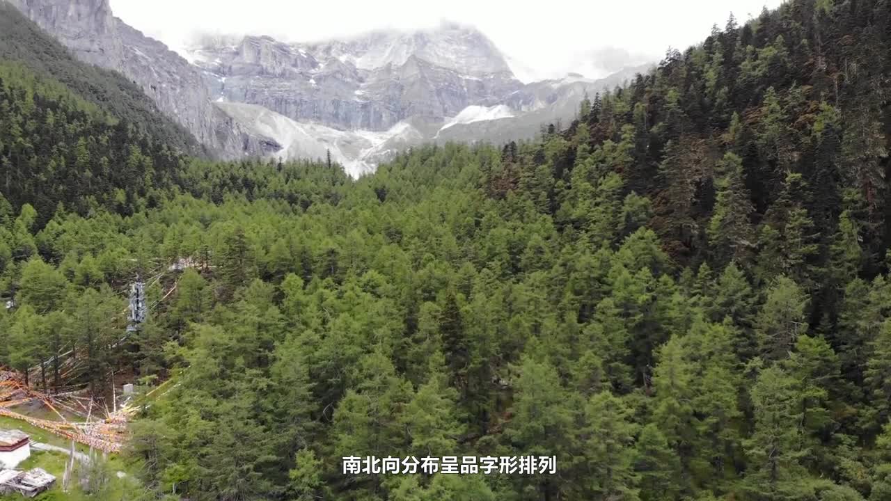 川西大环线自驾攻略路书，一条包含雪山草原湖泊的线路！